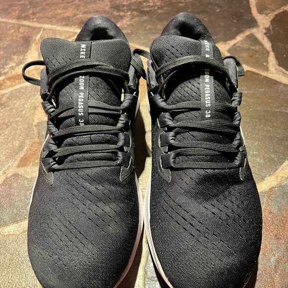 Nike Air Zoom Pegasus 38 (Men’s 11)(LNIB) - Picture 3 of 8